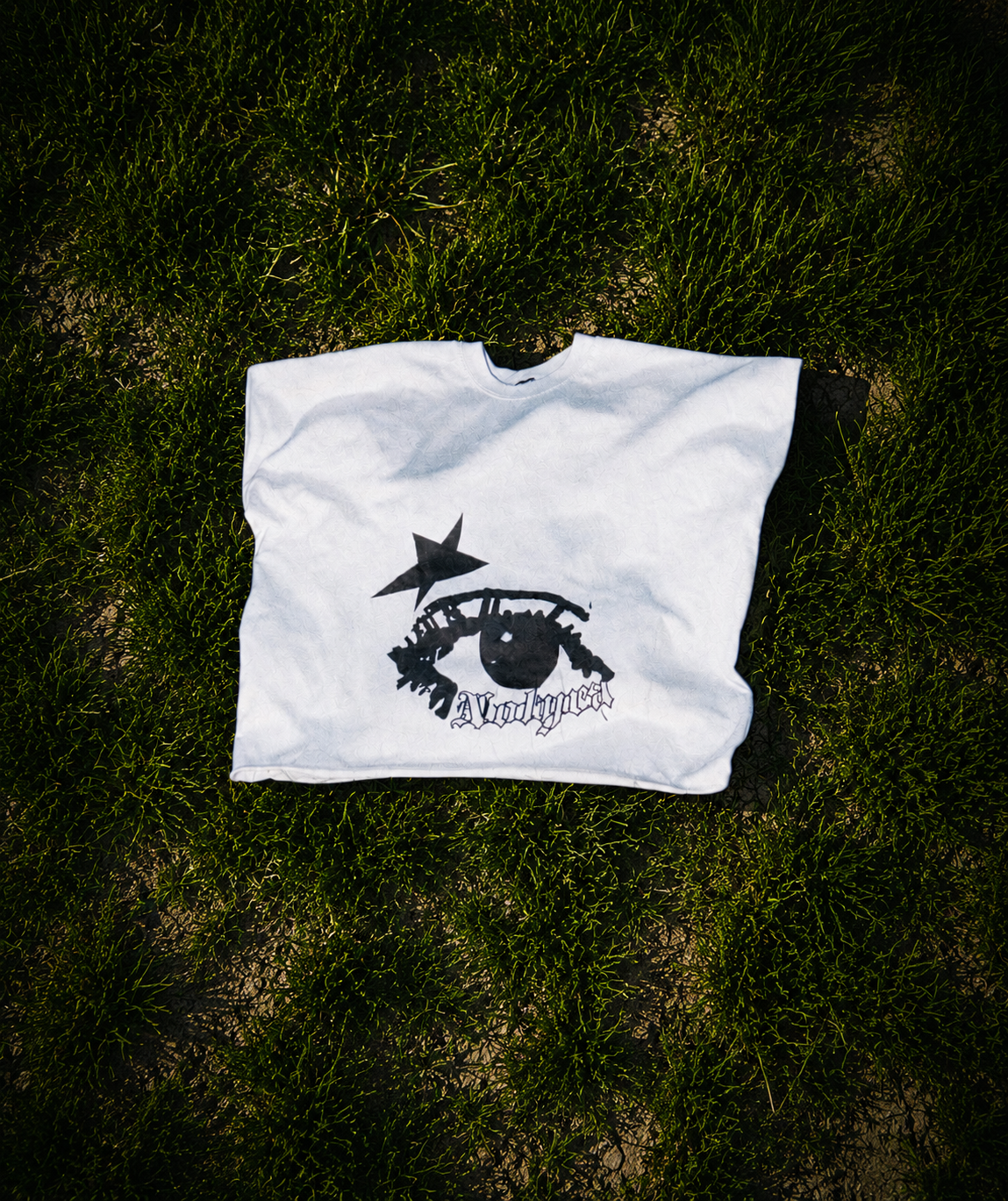 NOTYRA vision tee